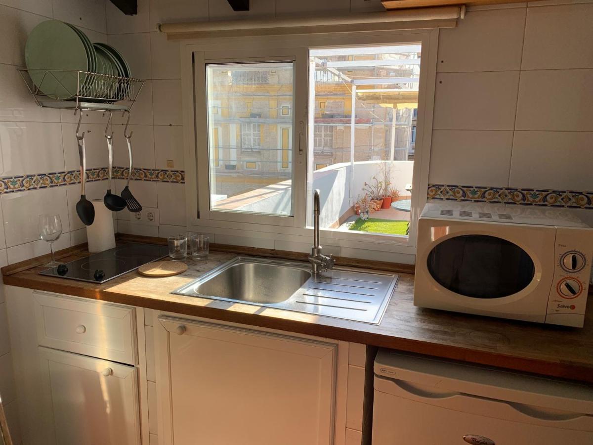 Stunning Attic With Private Terrace And Parking Optional Lägenhet Sevilla Exteriör bild