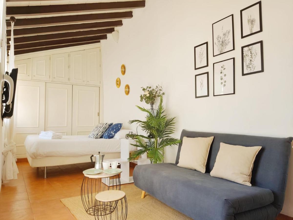 Stunning Attic With Private Terrace And Parking Optional Lägenhet Sevilla Exteriör bild