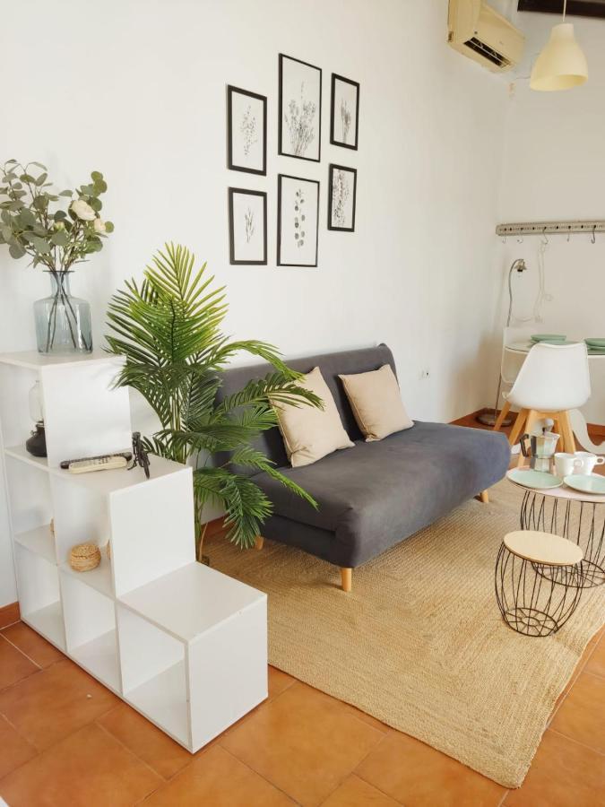 Stunning Attic With Private Terrace And Parking Optional Lägenhet Sevilla Exteriör bild